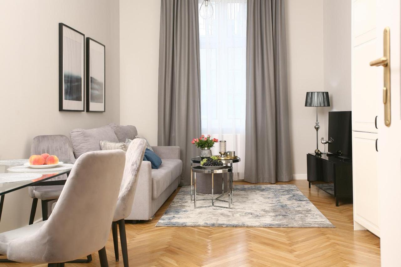 Gem Apartment By Castle Krasków Eksteriør bilde